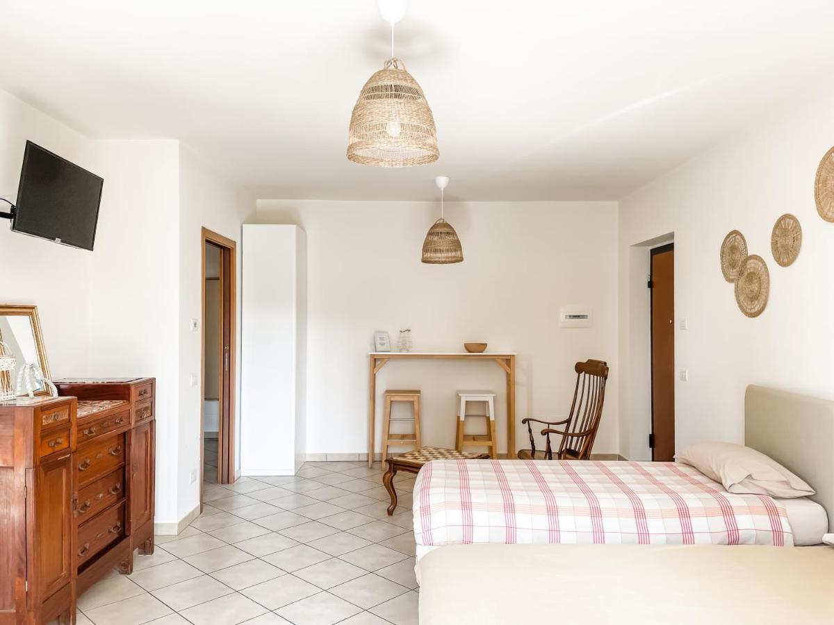 Agriturismo Familiare I Giardini Del Lago Varese Zewnętrze zdjęcie